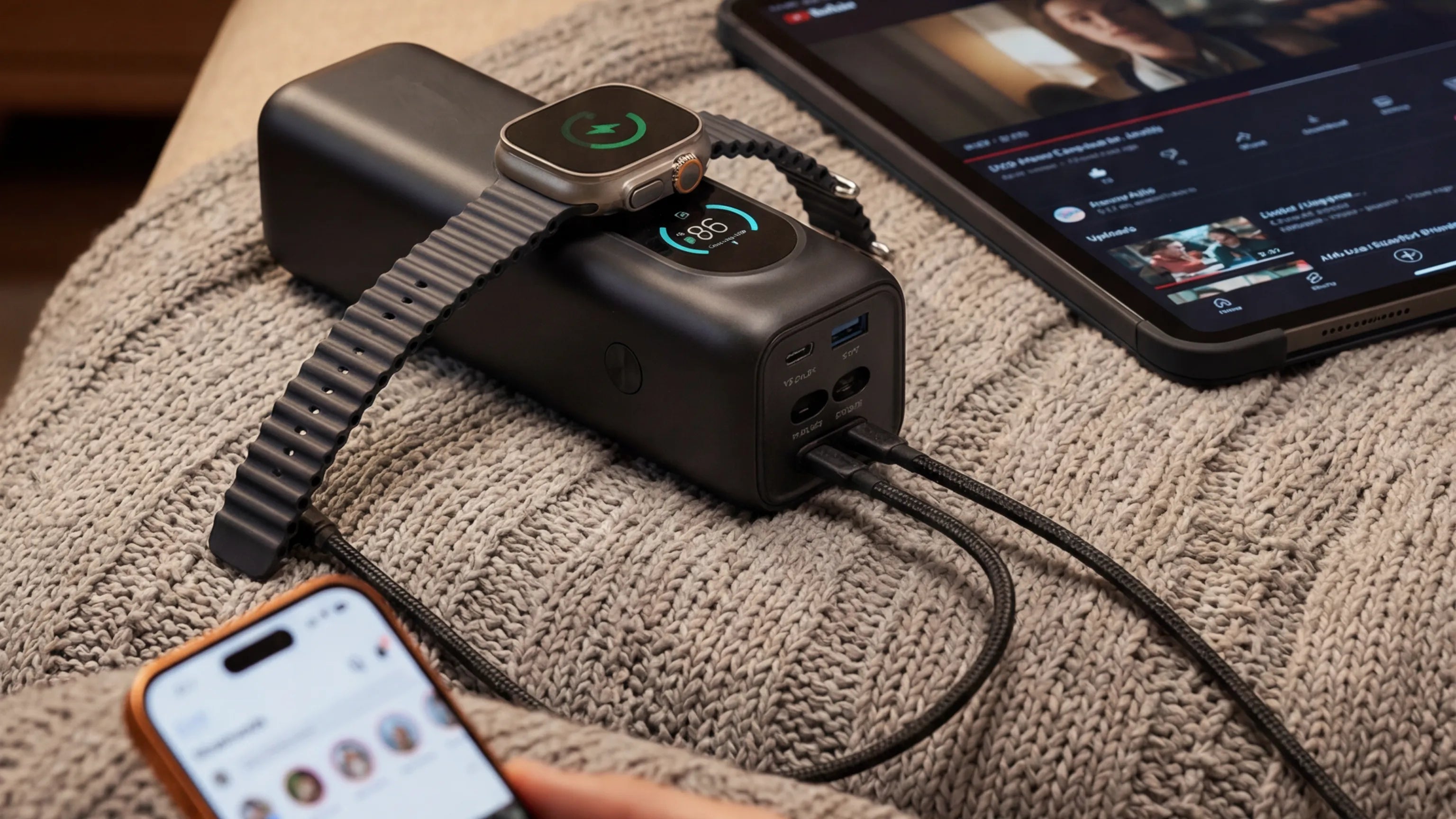 No More Charging Cables: Why Built-in Cable Power Banks Are Changing Work Efficiency (2026)